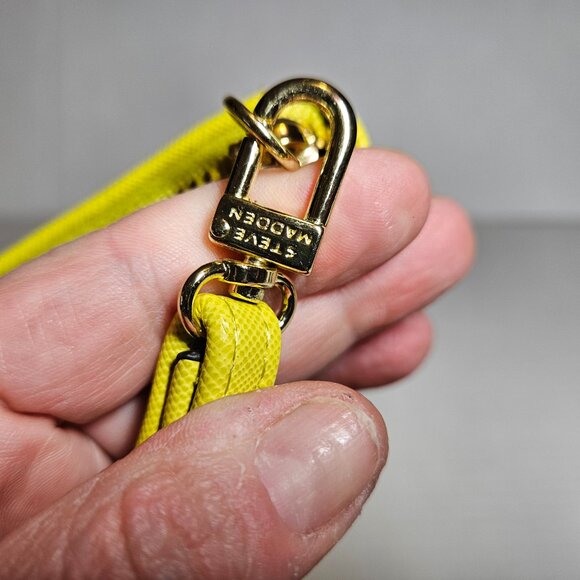 STEVE MADDEN SMOOTH ZIP AROUND WALLET PASTEL YELLOW WRISTLET - Picture 9 of 15